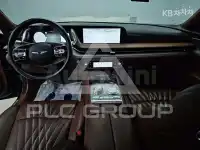 2022 Genesis G90