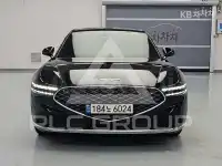 2022 Genesis G90