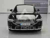 2022 Genesis G90