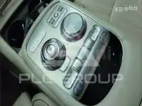 2022 Genesis G90