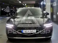 2022 Genesis G90