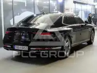 2022 Genesis G90