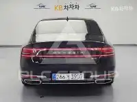 2022 Genesis G90