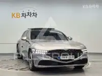 2022 Genesis G90