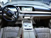 2022 Genesis G90