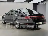 2022 Genesis G90