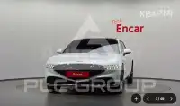 2022 Genesis G90