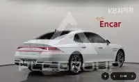 2022 Genesis G90