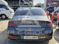 2022 Genesis G90