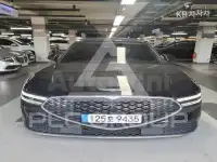 2022 Genesis G90