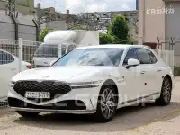 2022 Genesis G90