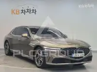 2022 Genesis G90