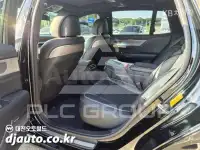 2022 Genesis G90