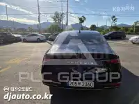 2022 Genesis G90