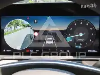 2022 Genesis G90
