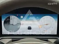 2022 Genesis G90