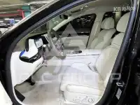 2022 Genesis G90