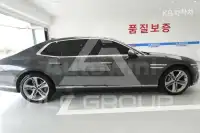 2022 Genesis G90