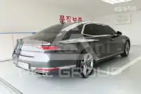 2022 Genesis G90