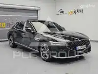 2022 Genesis G90