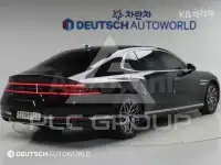 2022 Genesis G90
