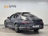 2022 Genesis G80