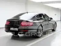 2022 Genesis G80