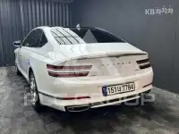 2022 Genesis G80