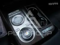 2022 Genesis G80