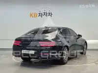 2022 Genesis G80