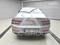 2022 Genesis G80