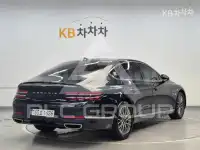 2022 Genesis G80
