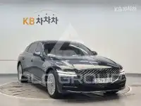 2022 Genesis G80
