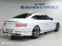 2022 Genesis G80