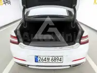 2022 Genesis G80