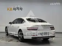 2022 Genesis G80