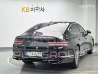 2022 Genesis G80