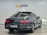 2022 Genesis G80
