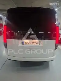 2022 Hyundai Staria