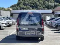 2022 Hyundai Staria
