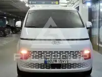 2022 Hyundai Staria