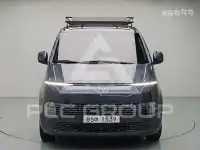 2022 Hyundai Staria