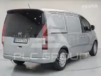 2022 Hyundai Staria