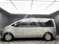 2022 Hyundai Staria