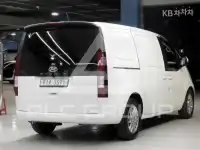 2022 Hyundai Staria