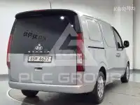 2022 Hyundai Staria