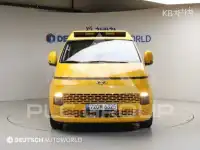 2022 Hyundai Staria