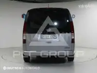 2022 Hyundai Staria