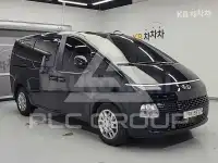 2022 Hyundai Staria