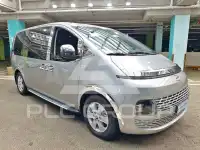 2022 Hyundai Staria